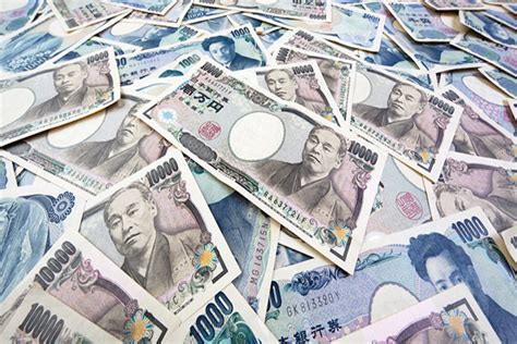 12000 yen in euro.